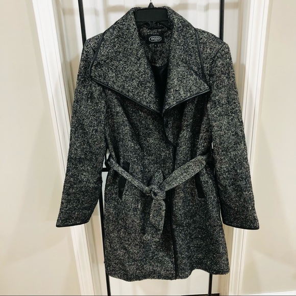 BGSD Black Sparkly Tie Coat - Picture 8 of 14